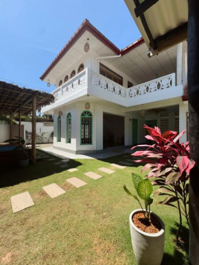Omnia Hostel